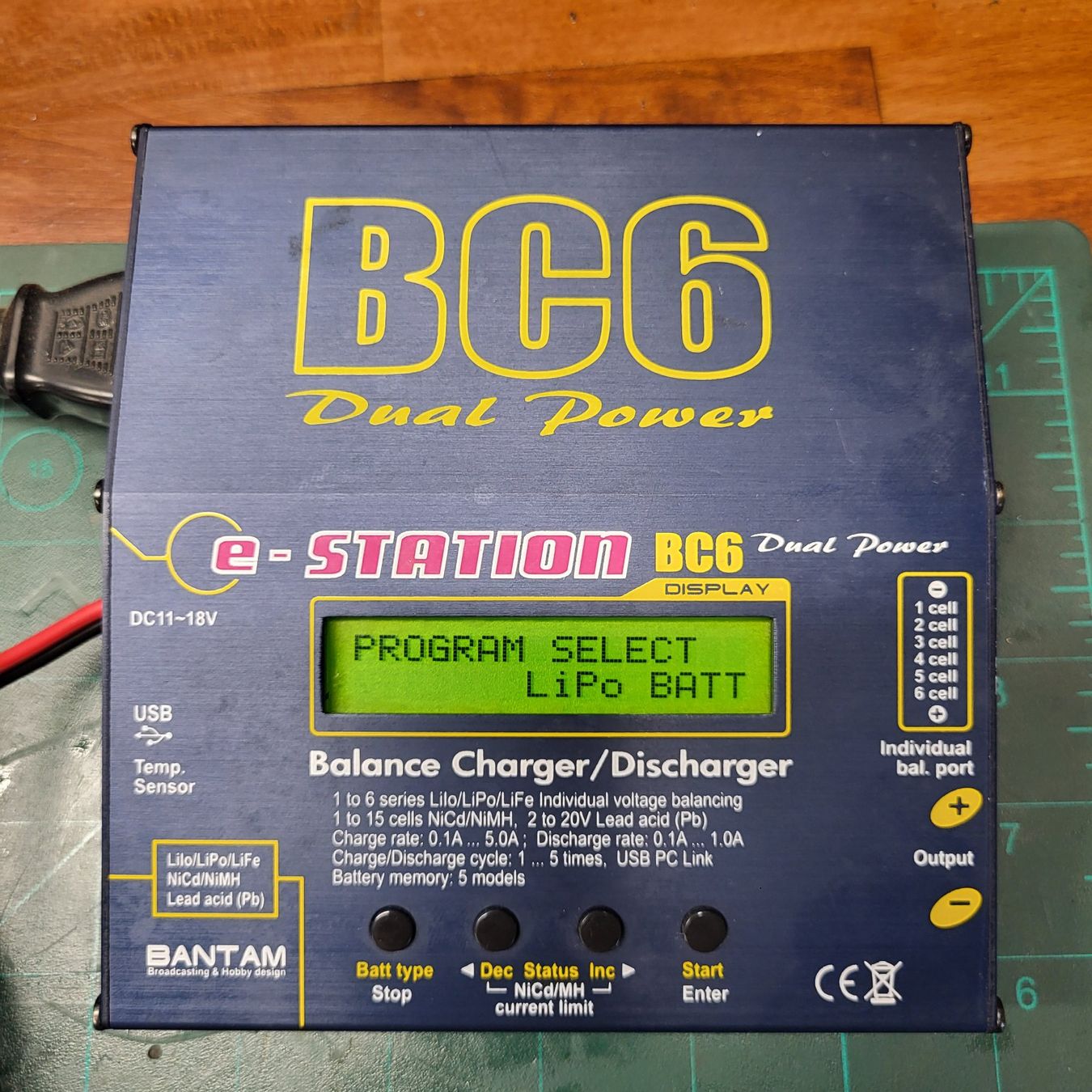 RC Kits de montage: RC Ladegerät BC6 Dual Power – D'occasion à Eschenbach SG par black_red93 1