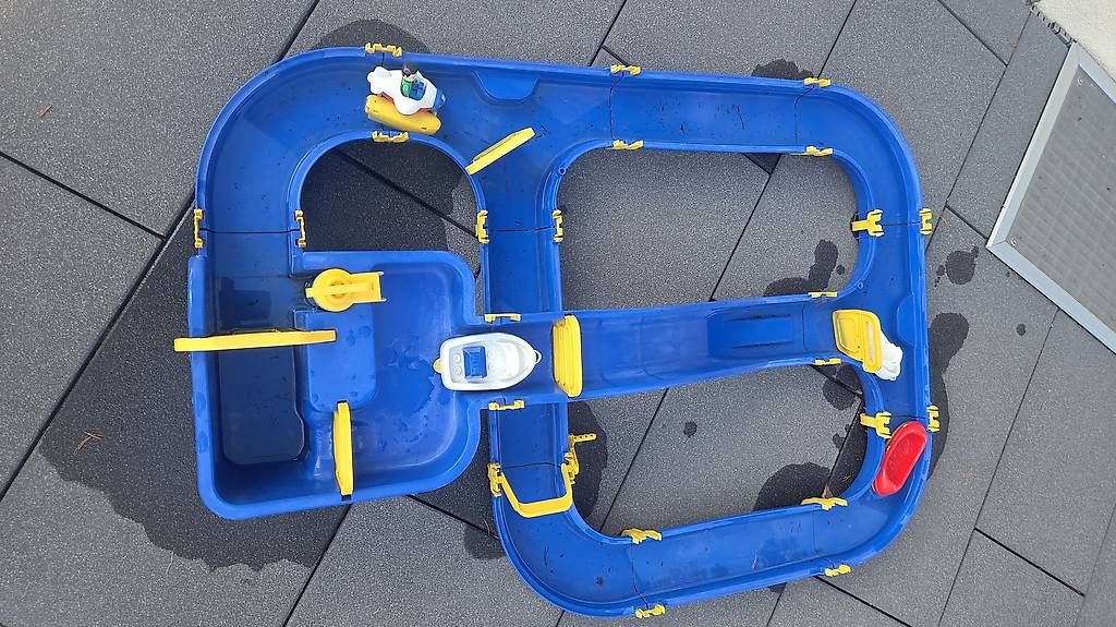 Giocattoli: BIG-Waterplay Niagara Wasserbahn – Usato da Ehrendingen venduto da mario5401 2