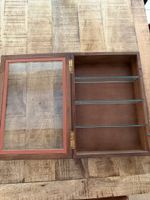 Hängeschrank Holz Glas mit 4 Fächern Vintage 50cm