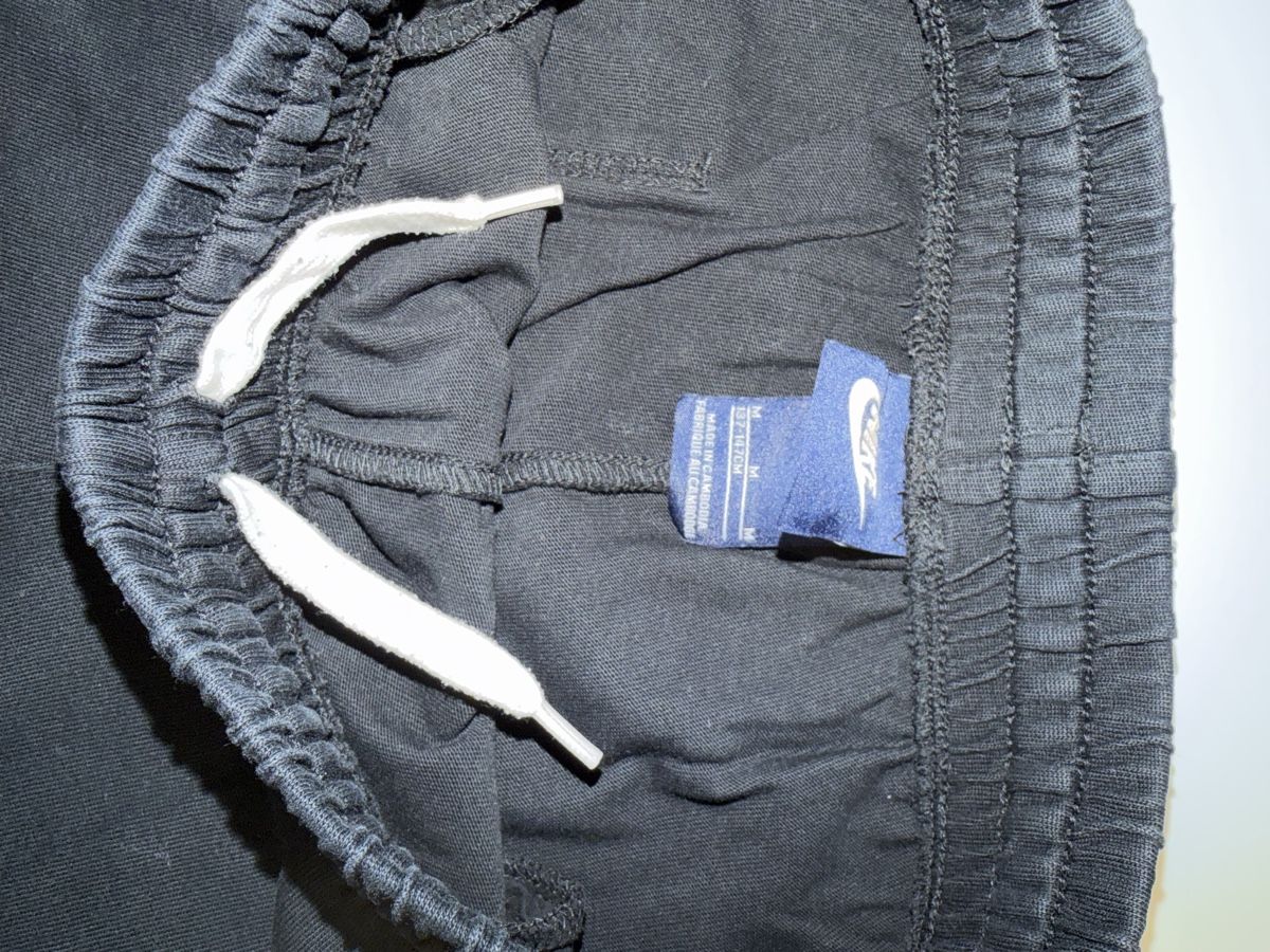 Nike Hosen: Short de sport Nike M – Gebraucht aus Cologny von PEACEANDLOVE 3