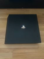 PS4 PRO 1 TB MIT 2 CONTROLLERN UND KABELN