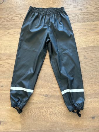 Regenhose in Grösse 128