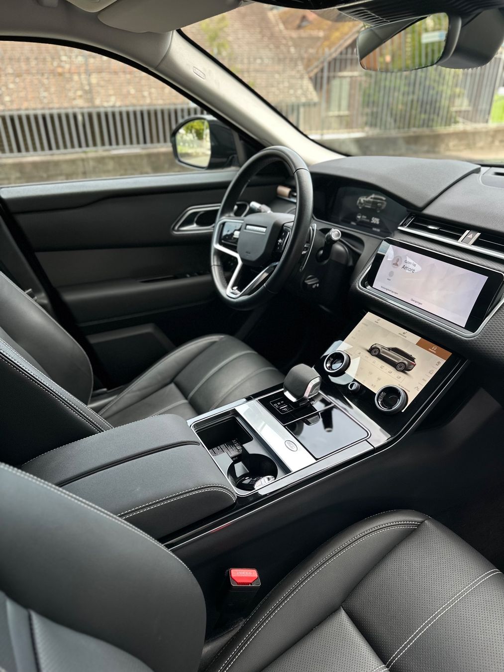 Land Rover Automobili: Range Rover Velar P400e – Usato da Plons venduto da Mvr 6