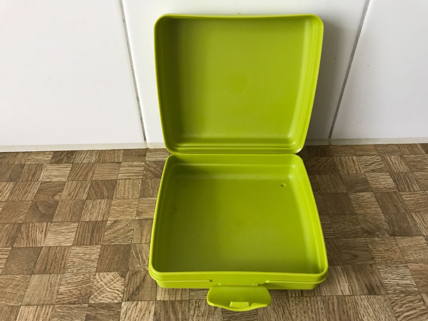 Tupperware Recipients et similaires: Tupperware Lunchbox – D'occasion à Birmensdorf ZH par Hilhan 1