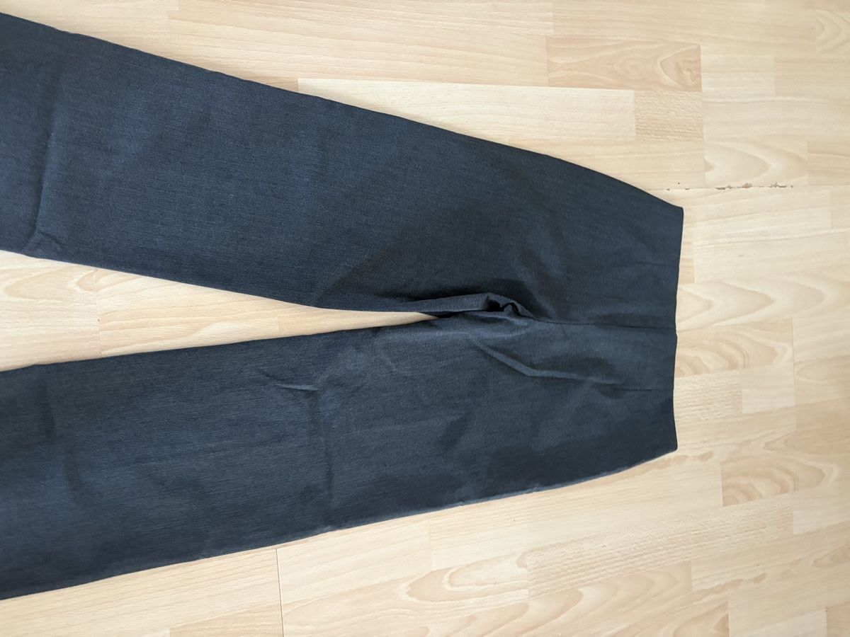 H&M Pantaloni: Stoff Hose H&M Gr. 146-152  dunkelgrau – Nuovo (secondo la descrizione) da Engelburg venduto da ynnoc19 1