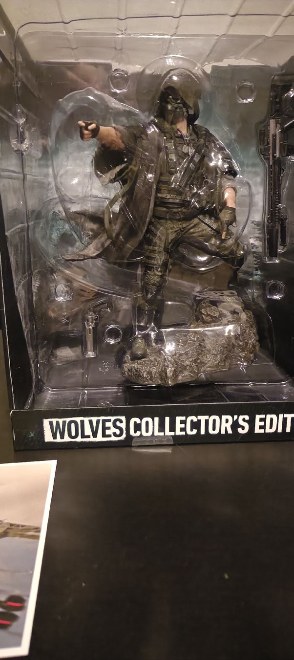 Giochi: Ghost Recon Breakpoint Wolves Collector's Edition .. – Nuovo (secondo la descrizione) da Embrach venduto da jos_b9jl 4