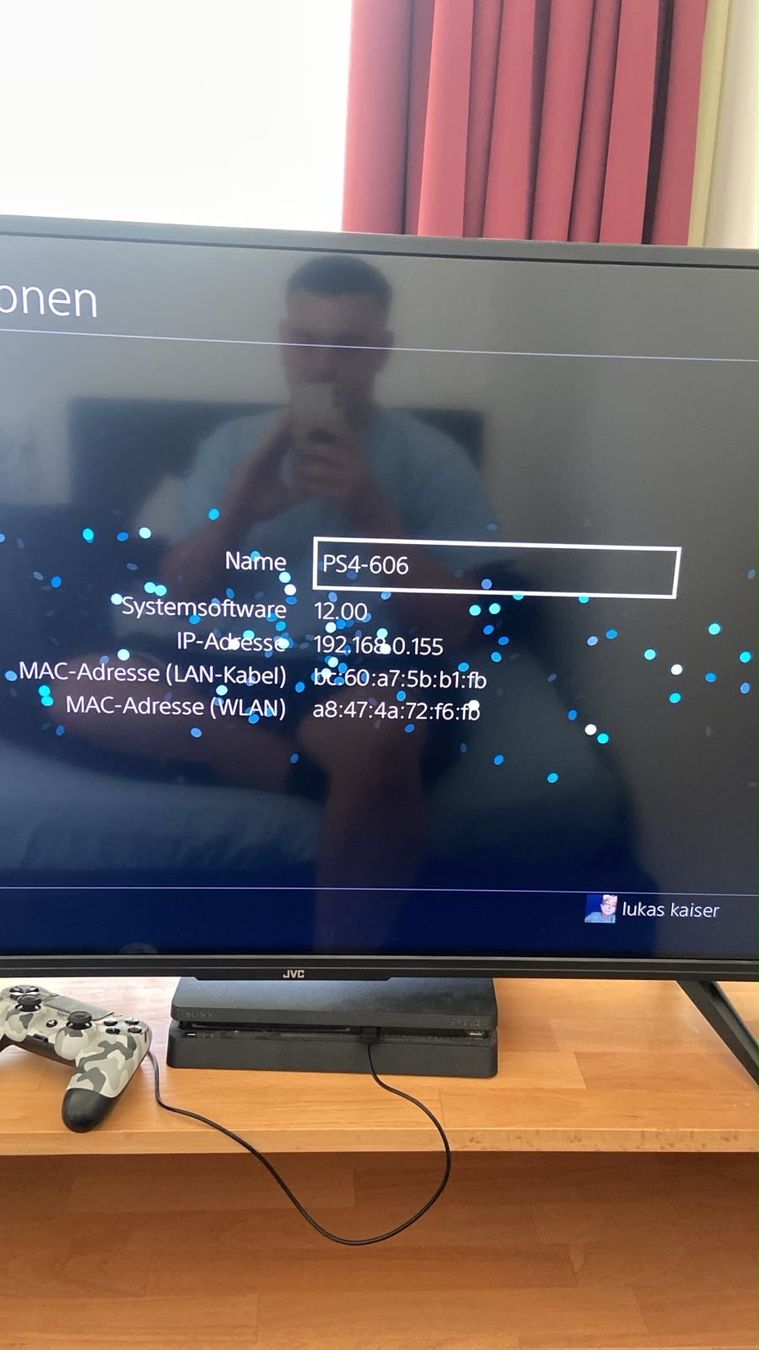 Sony Console: PS4 Slim mit Zubehör – Usato da Lotzwil venduto da kie_fdq8 3