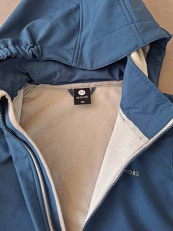 Giacche & Cappotti: Softshell Jacke Gr 164 – Usato da Langenthal venduto da Swissrunner 2