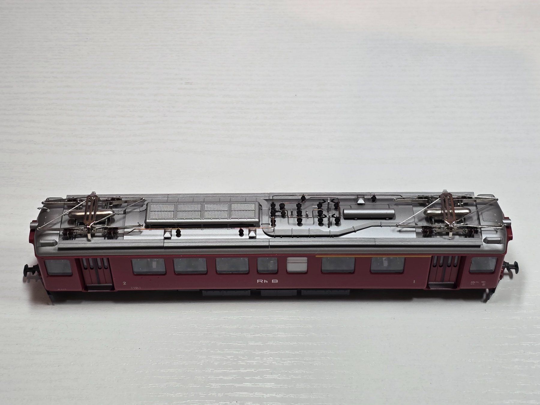 Bemo Modellini di ferrovie: Bemo, 1265111, RhB, ABe 4/4 501, Triebwagen, Analog, Vitrine – Usato da Kloten venduto da Nicola2 1