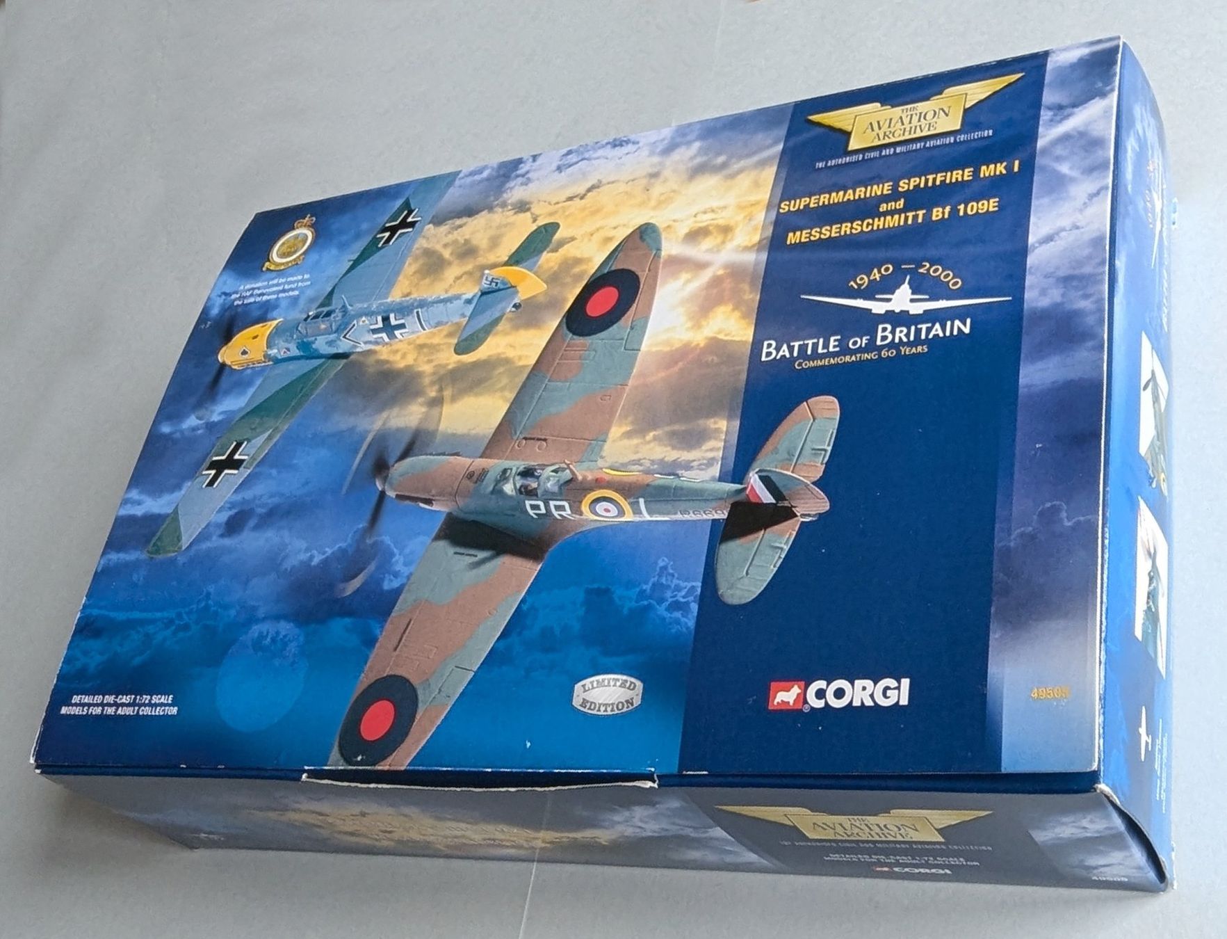 Corgi Toys Kit di modellismo & Modellini statici: Corgi Spitfire MKI + Messerschmitt 109E, 1/72 – Nuovo (secondo la descrizione) da Olten venduto da J.Cooper58 3