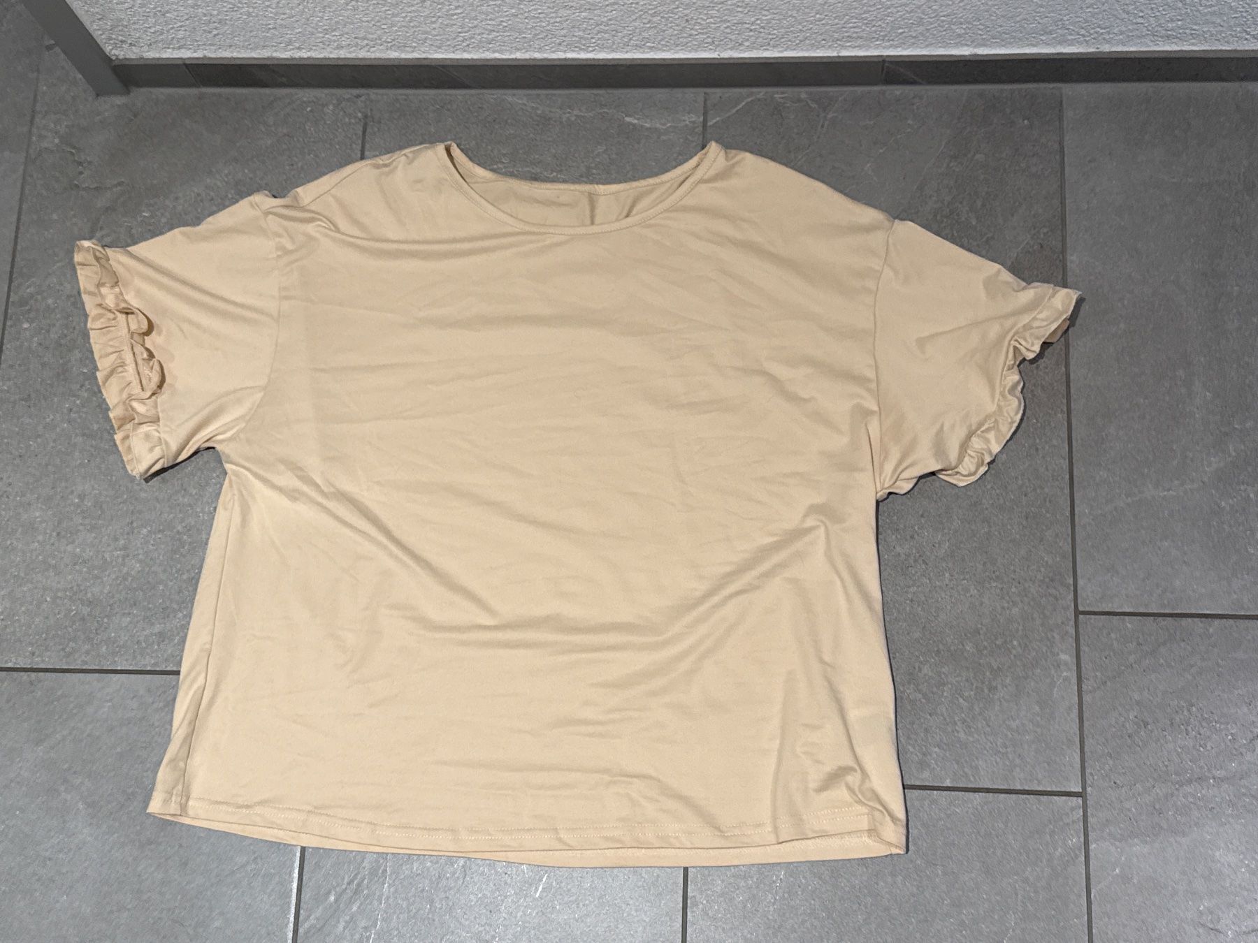 T-shirt: Damen TSHIRT  Gr. L Shein – Usato da Amriswil venduto da used2use
