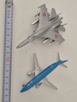 2 Spielzeug Flugzeuge Jet KLM Eisen