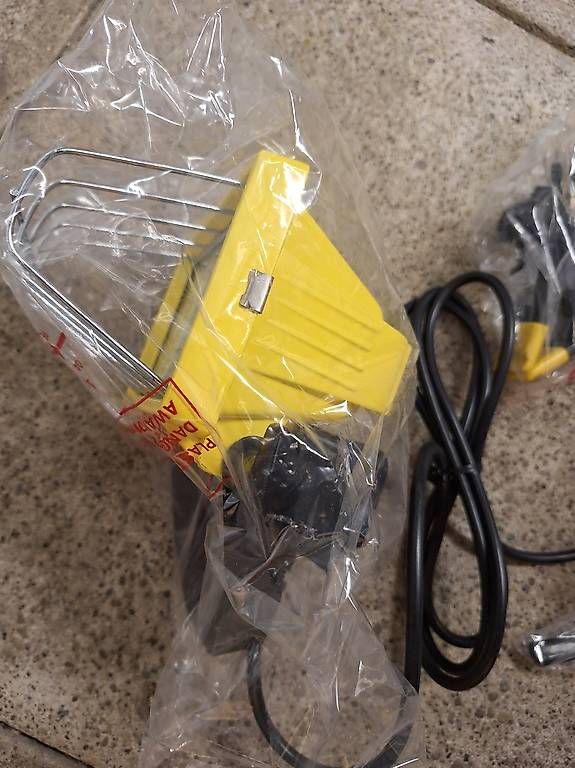 Lampade: LightBoy Halogen 150W Lampe – Nuovo e nell'imballaggio originale da Niederglatt ZH venduto da Bobsli 3