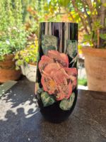 Glasvase mit Rosenmotiv bemalt, guter Zustand