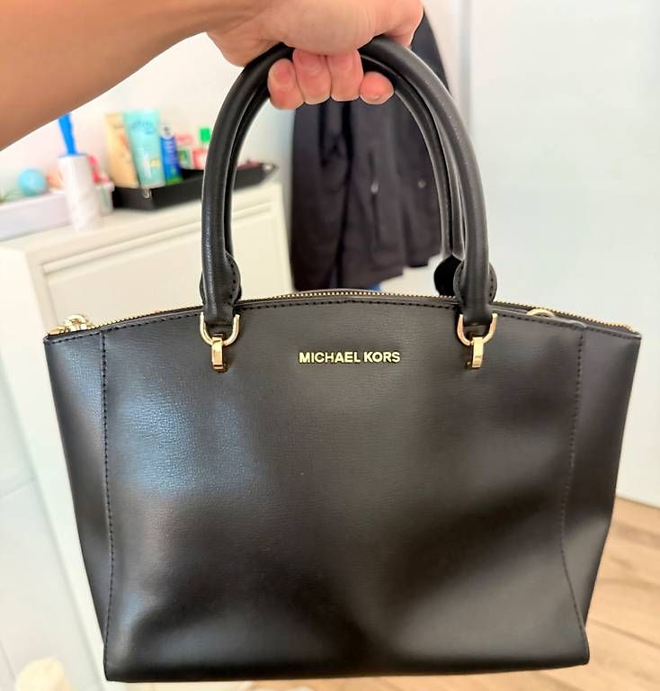 Taschen für Damen: Borsa Michael Kors Originale Eleganza in Nero – Gebraucht aus Rivera von Shey88 1