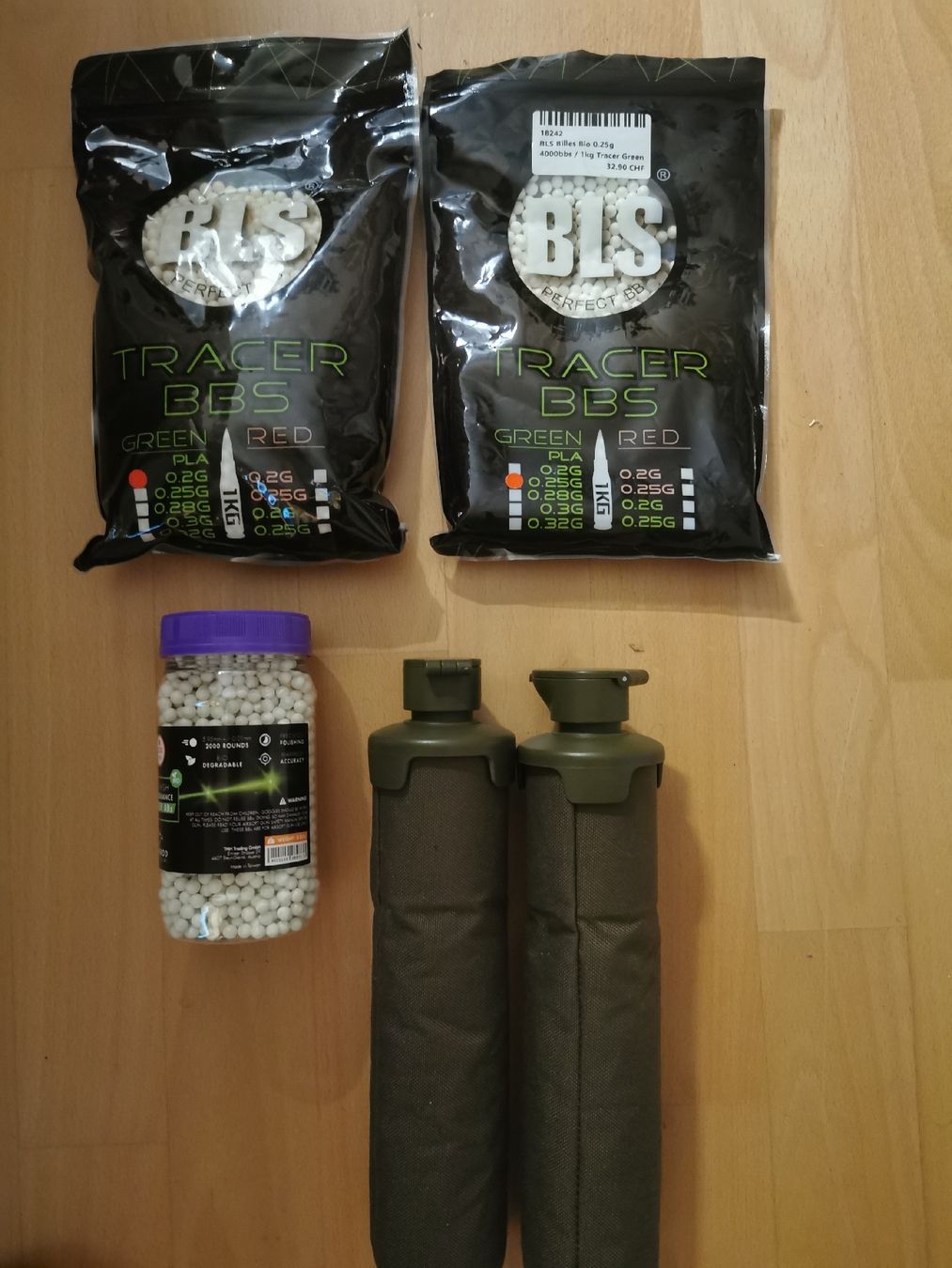 Jouets: Billes airsoft  – Neuf (Voir description) à Magnedens par Ga3l
