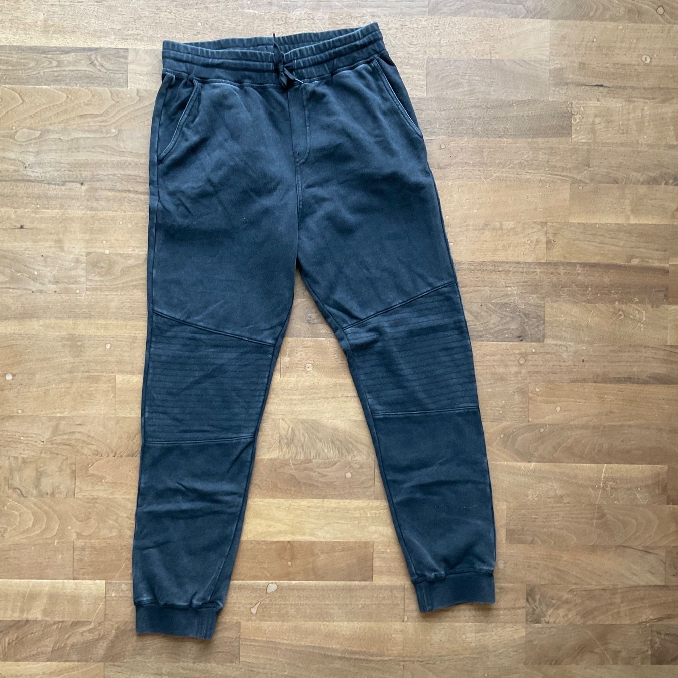 H&M Pantaloni: Sweathose, H&M, blau, Gr.170 – Usato da Wattwil venduto da Marlan3