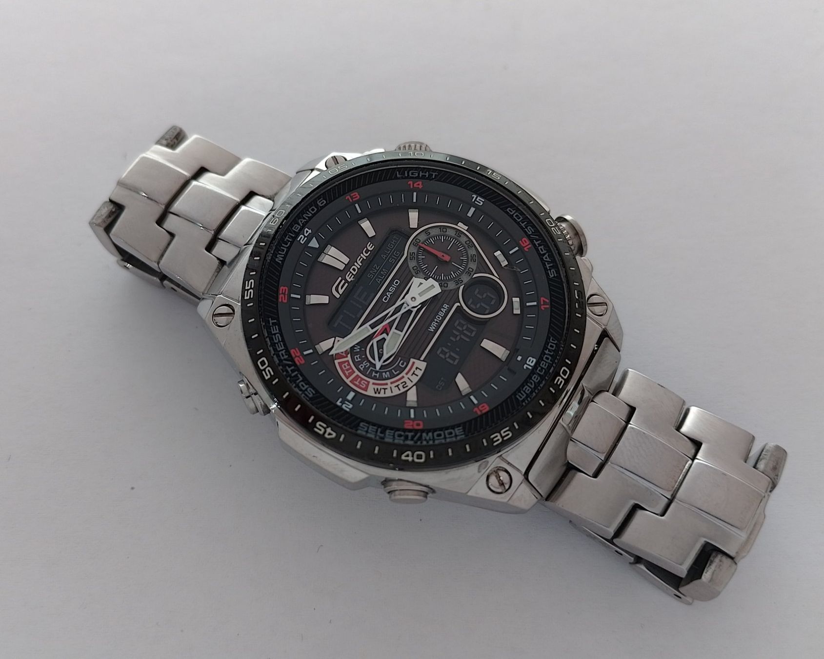 Edifice Uhren: Casio Edifice ECW-M300 (Modul 5117) – Gebraucht aus Basel von Givens_Watches