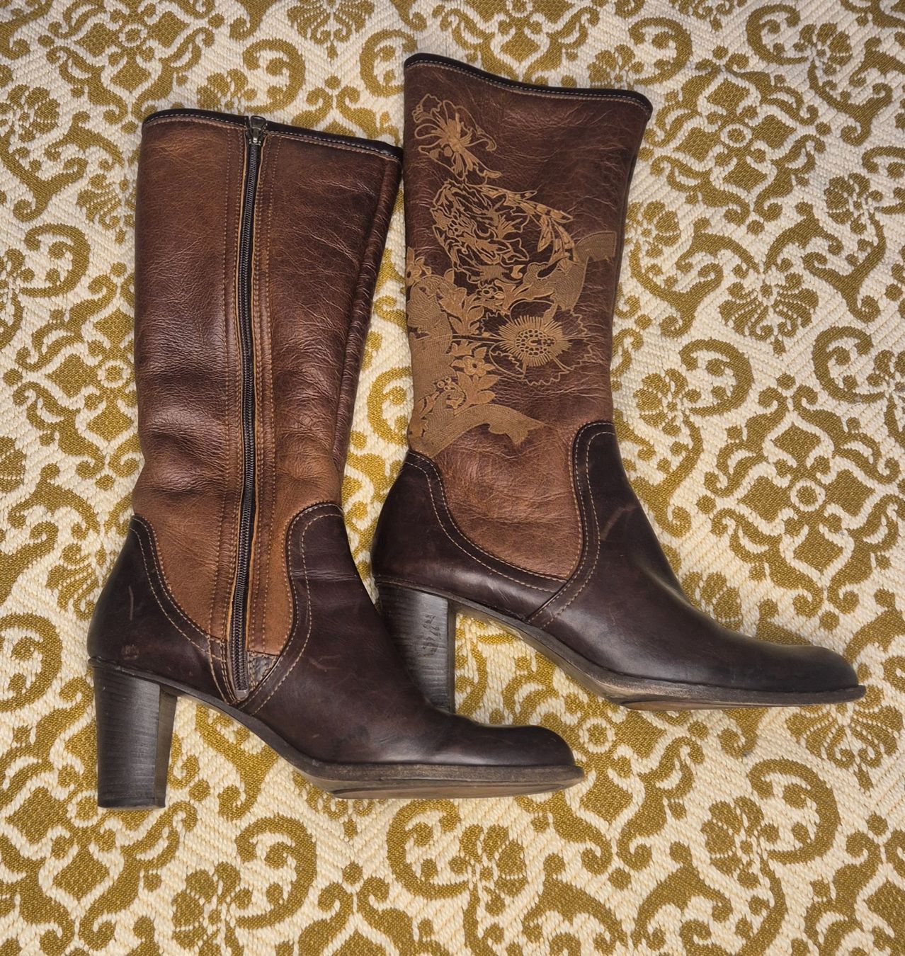 Gianfranco Ferre Scarpe da donna: Stiefel von Gianfranco Ferré – Usato da Leissigen venduto da ali_k9v8