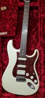 FENDER American DLX Stratocaster HSS - 2008