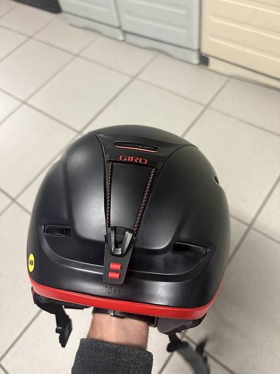 Giro Caschi: Skihelm Giro Grösse S inkl. Skibrille – Usato da Henggart venduto da aexelsurf 3