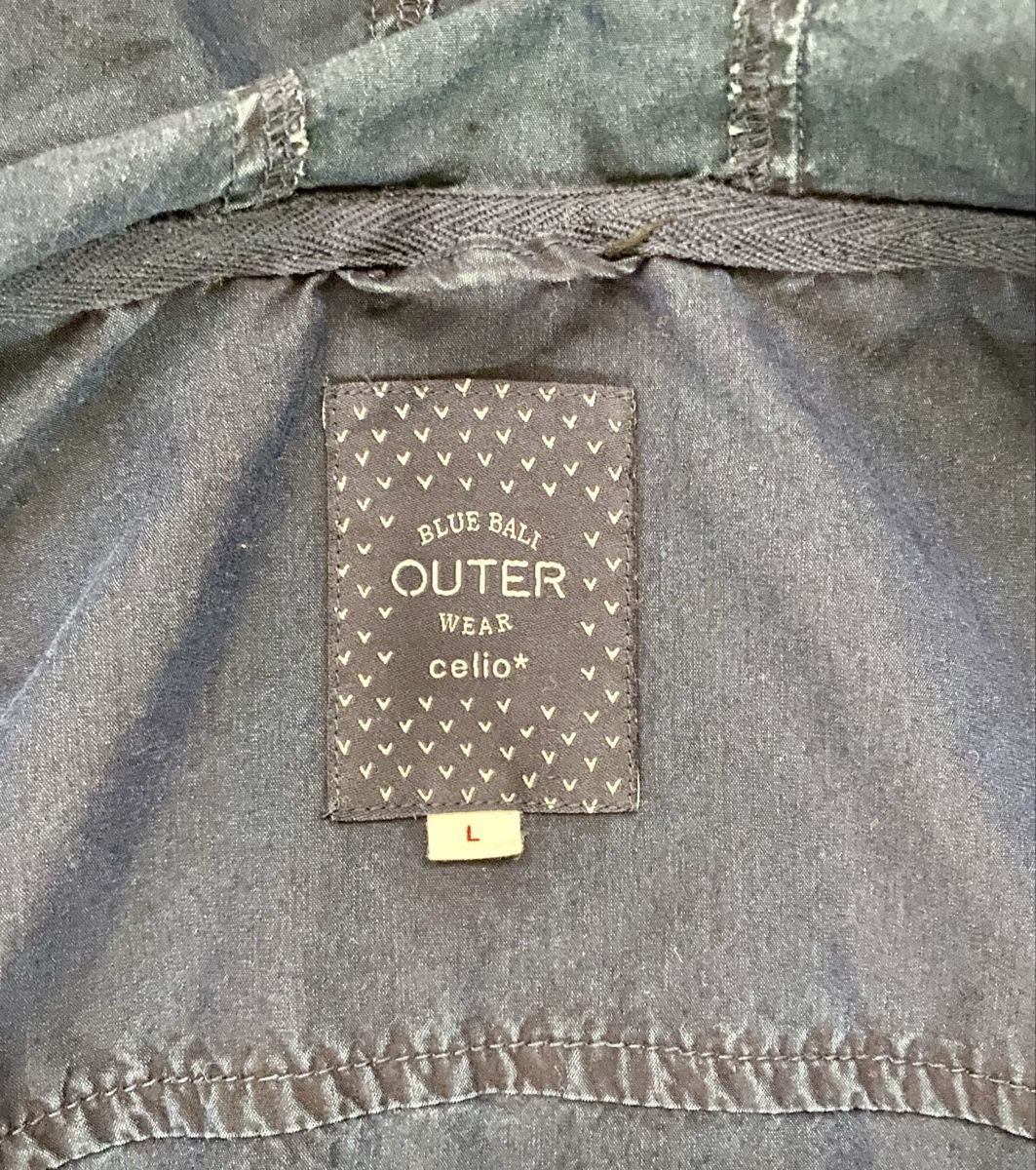 Giacche: Jacke mit Kapuze – Usato da Eglisau venduto da Lara0 2