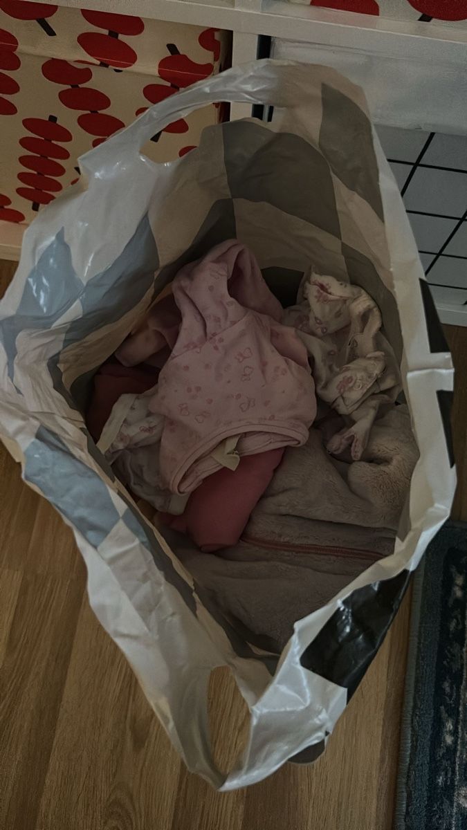Lotti & Set di vestiti: Kleiderpaket – Nuovo (secondo la descrizione) da Wald ZH venduto da kar_6blt