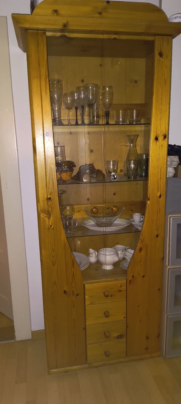 Schränke: Kiefer vitrinenschrank – Gebraucht aus schaffhausen von walu