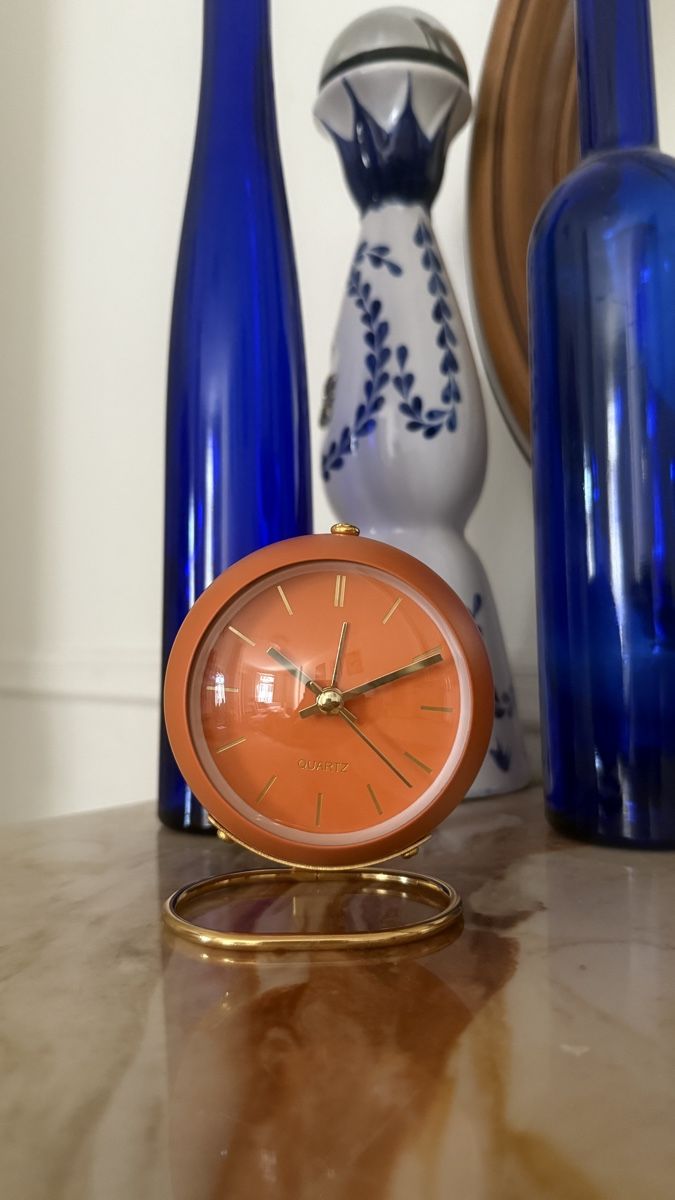 Orologi: Tischuhr/Wecker im Retro Stil – Nuovo (secondo la descrizione) da Zürich venduto da Julia_Ch 2