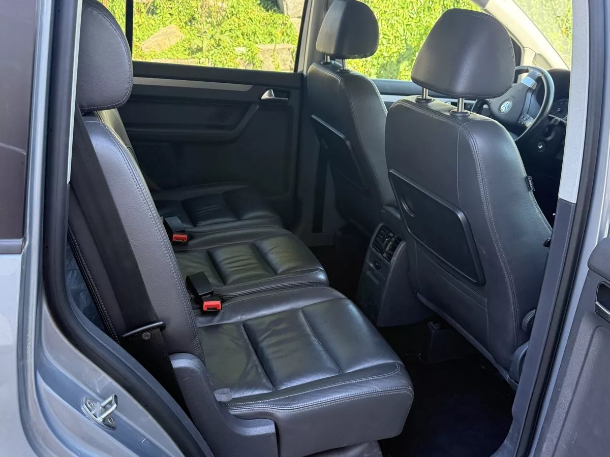 VW Automobili: VW Touran  – Usato da St.Gallen venduto da nouah 6