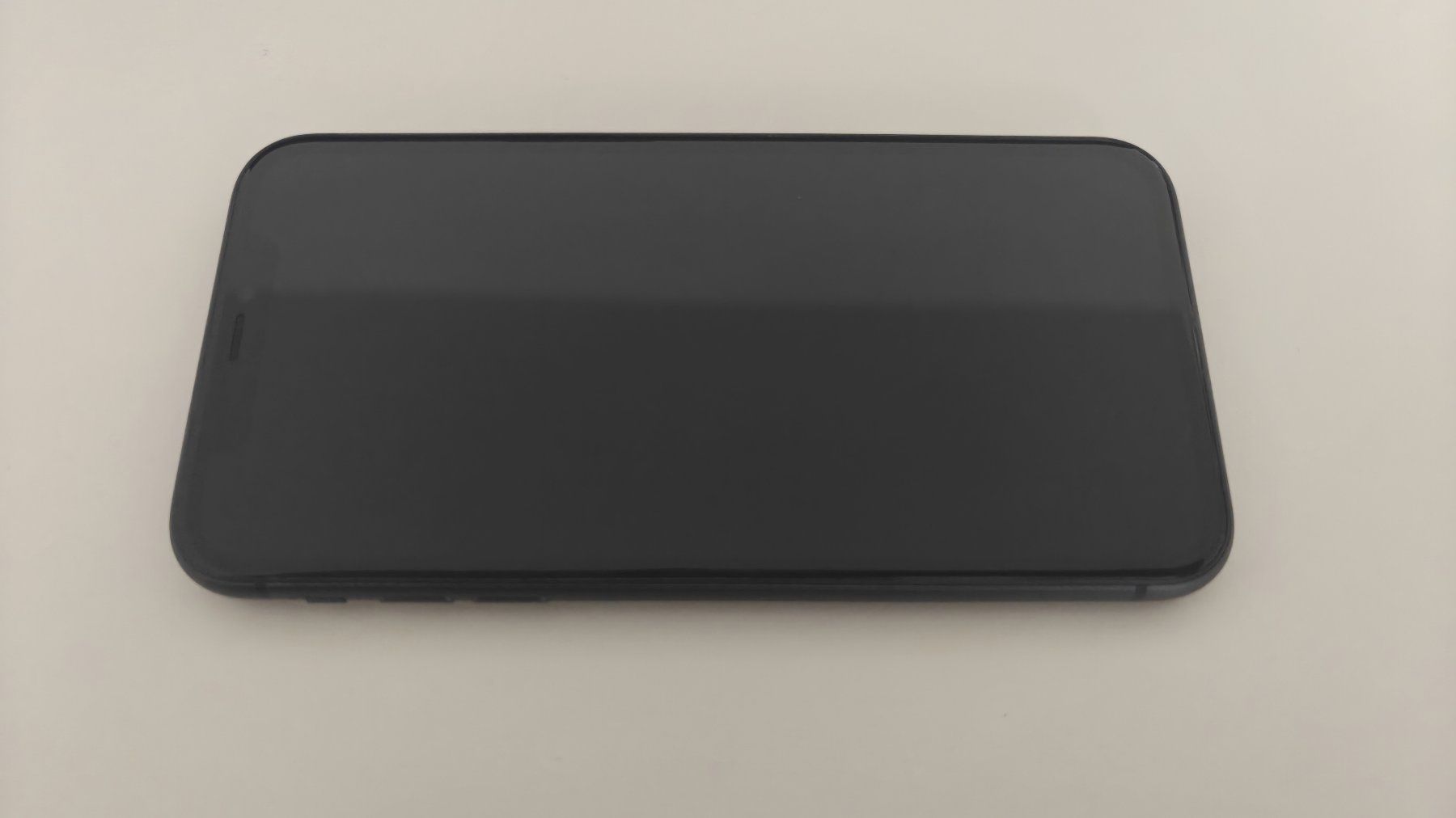 Apple Telefoni cellulari / Smartphones: iPhone 11 128 GB schwarz – Usato da Lenzburg venduto da RENOLOGY 5