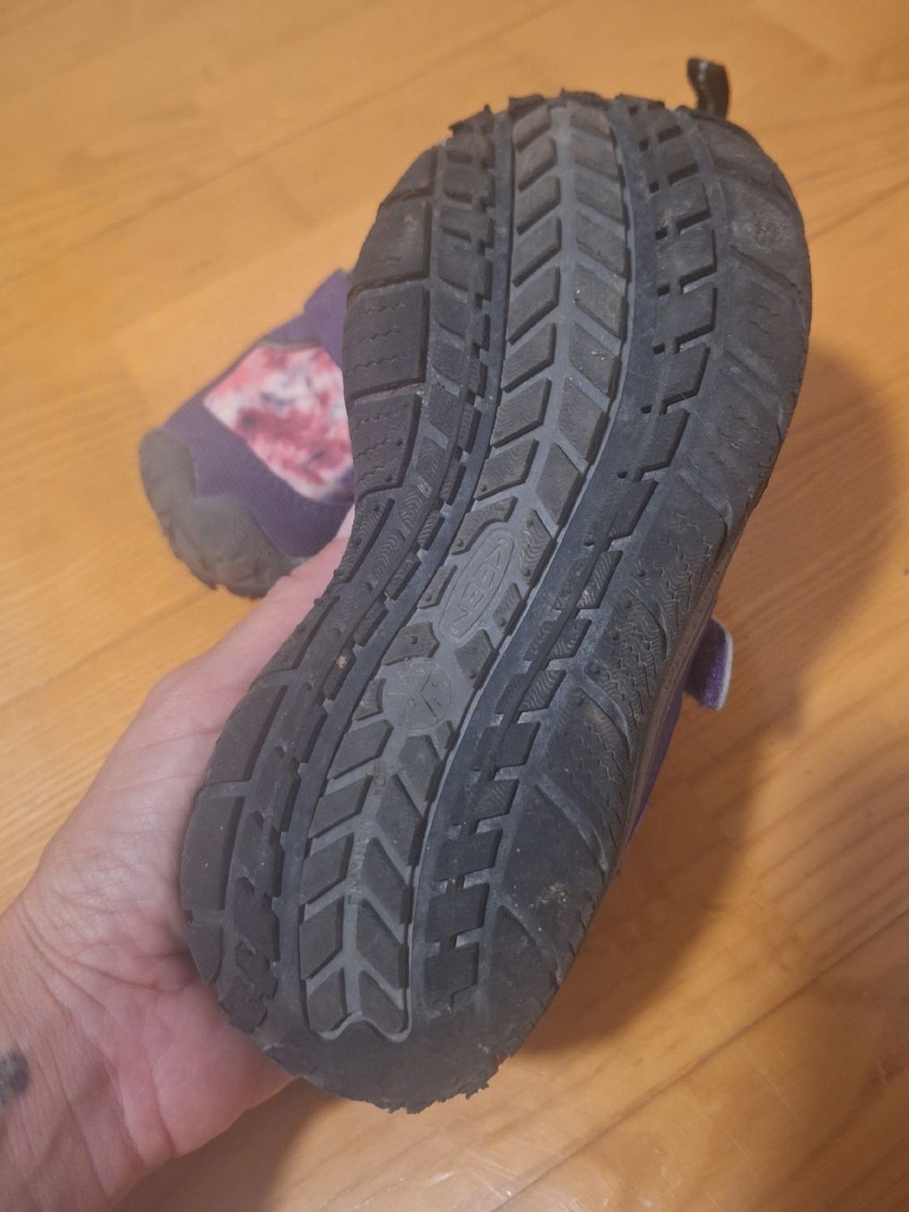 Keen Schuhe für Mädchen: KEEN Kinderschuhe Grösse 30 – Gebraucht aus Tamins von ari_c5kp 2