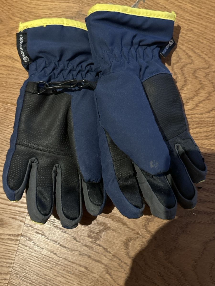 Kinderhandschuhe: Skihandschuhe Gr. 4,5 – Gebraucht aus Pratteln von Nala78 1