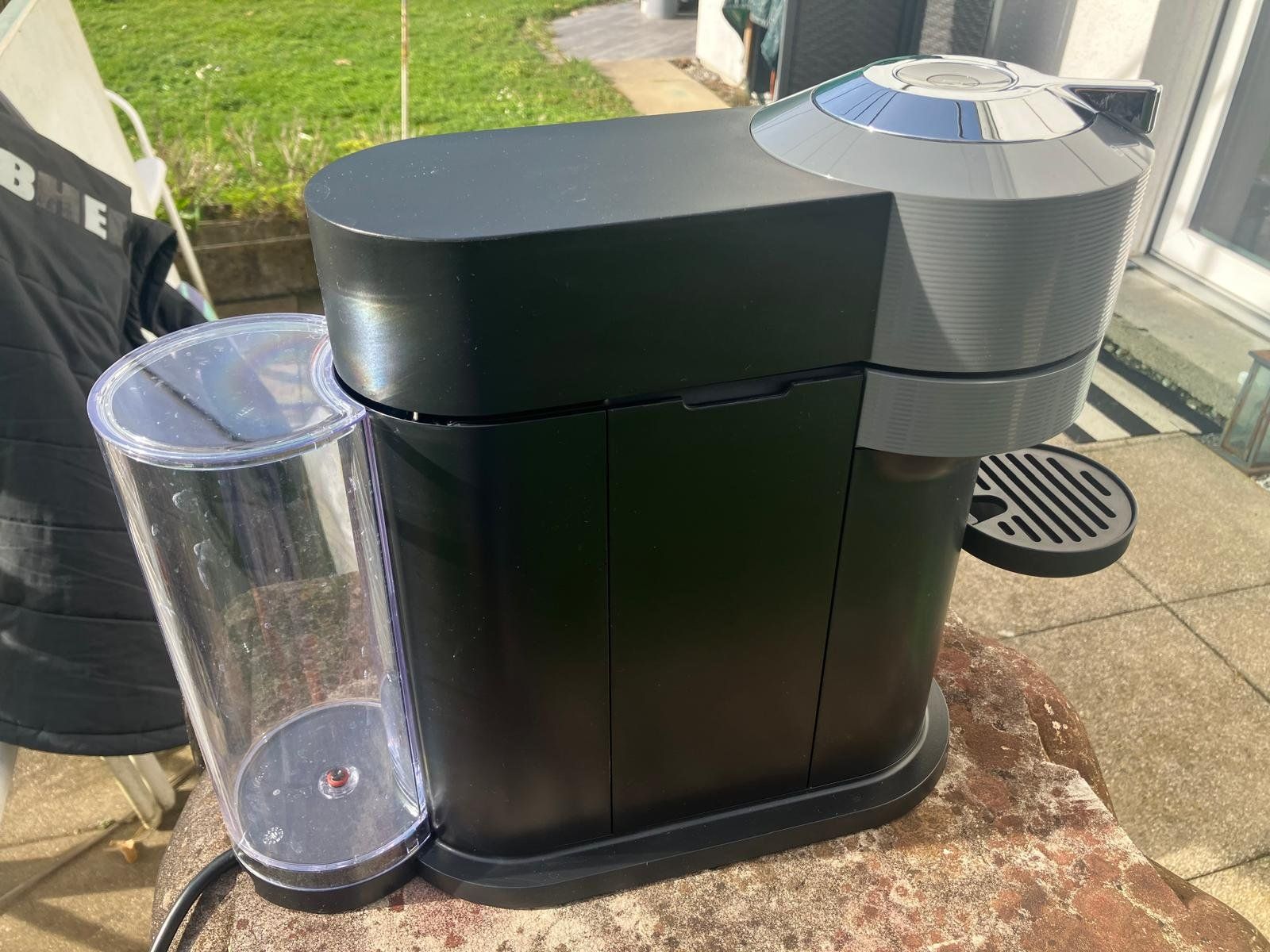 Nespresso Macchine per caffè & Macchine per espresso: Machine à café Nespresso Vertuo Next - Parfait état! – Usato da Ursy venduto da TestaRossa 5