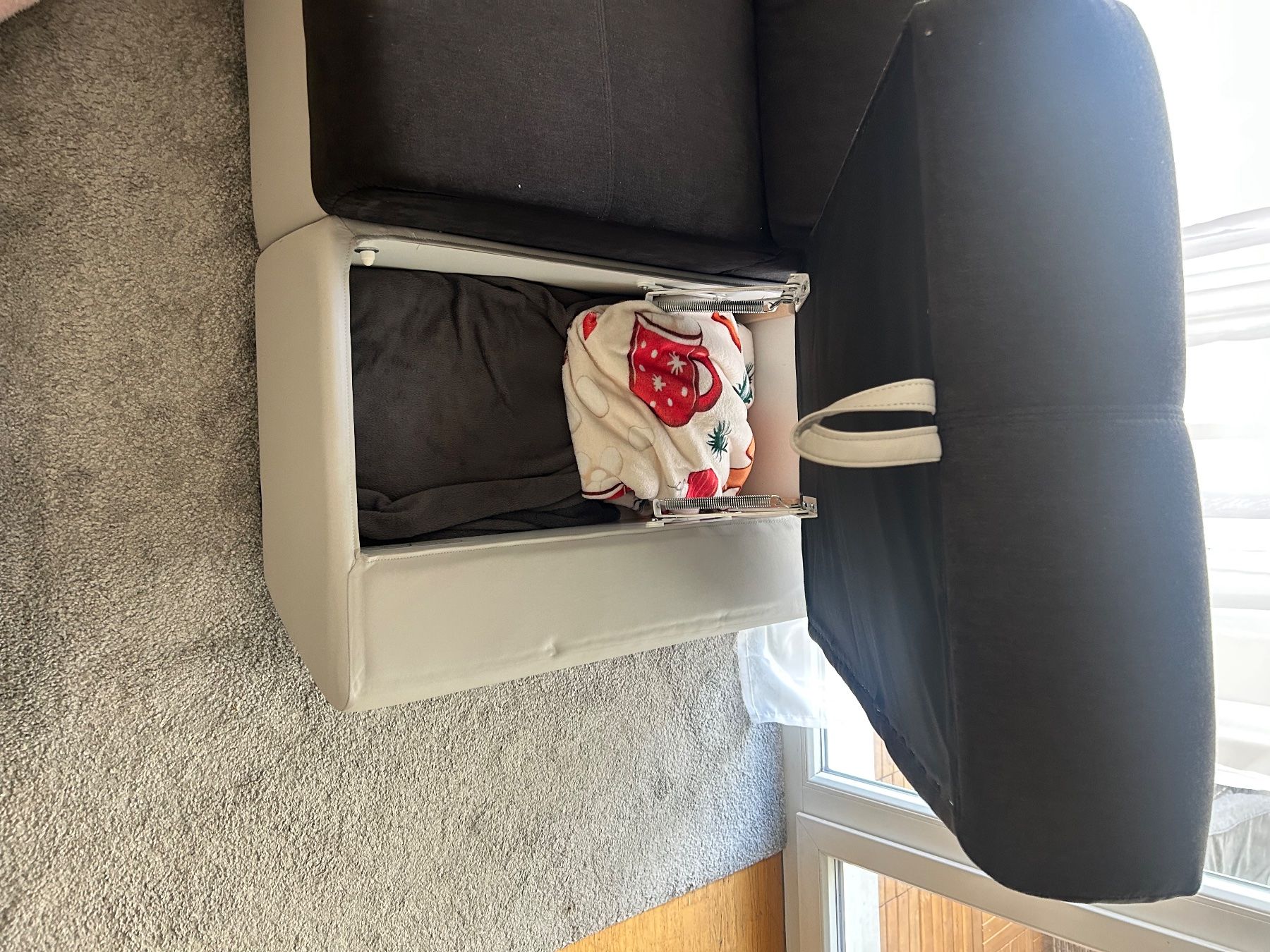 Conforama Divani: Modernes Ecksofa Schwarz-Weiss – Usato da Visp venduto da sin_x552 2