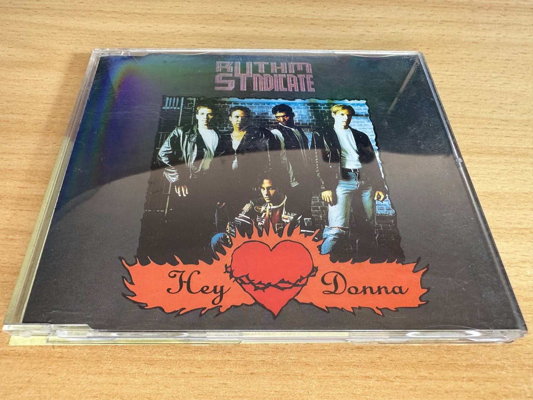 CDs: Rythm Syndicate – Hey Donna  Maxi CD – Gebraucht aus Rikon im Tösstal von Alpenmutz