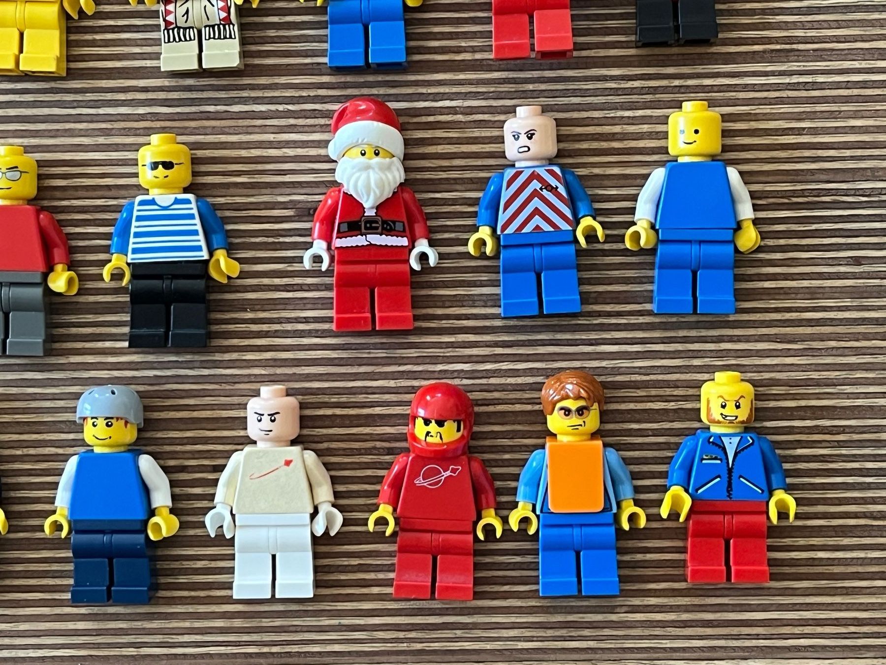 Lego Statuette: 31 Lego Minifiguren Konvolut J5 – Usato da Winterthur venduto da Wusa01 4