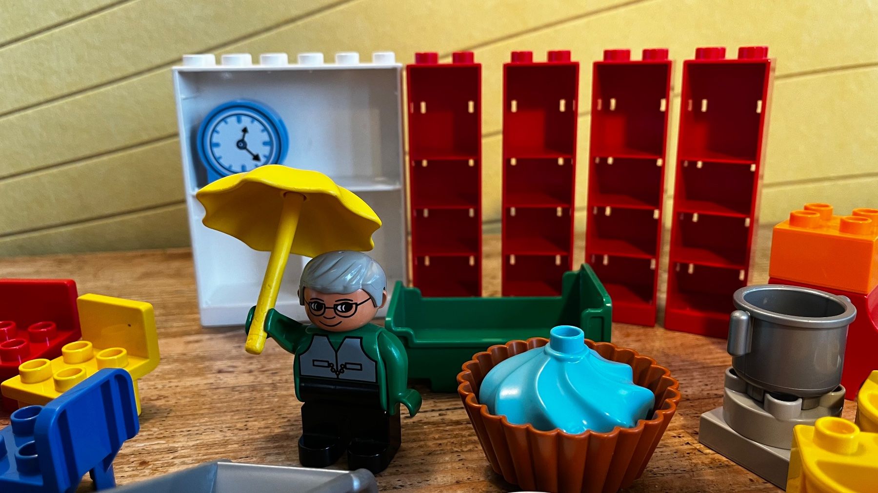 Lego Statuette: LEGO Duplo Villa Hausteile – Usato da Ennetbaden venduto da teo_yg9s 5