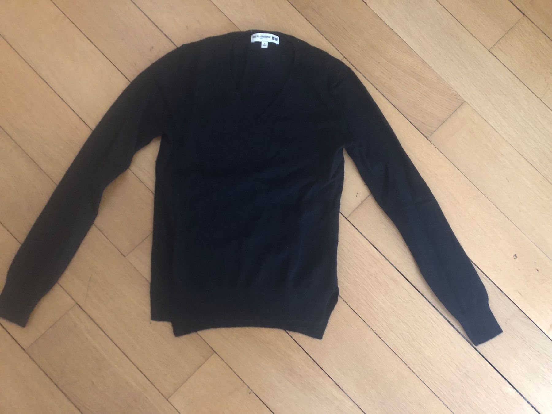 Uniqlo Maglioni & Felpe: Cashmere Sweater – Usato da Zürich venduto da Chanelle07 2