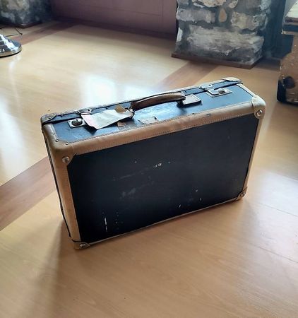 Valise au style vintage rétro