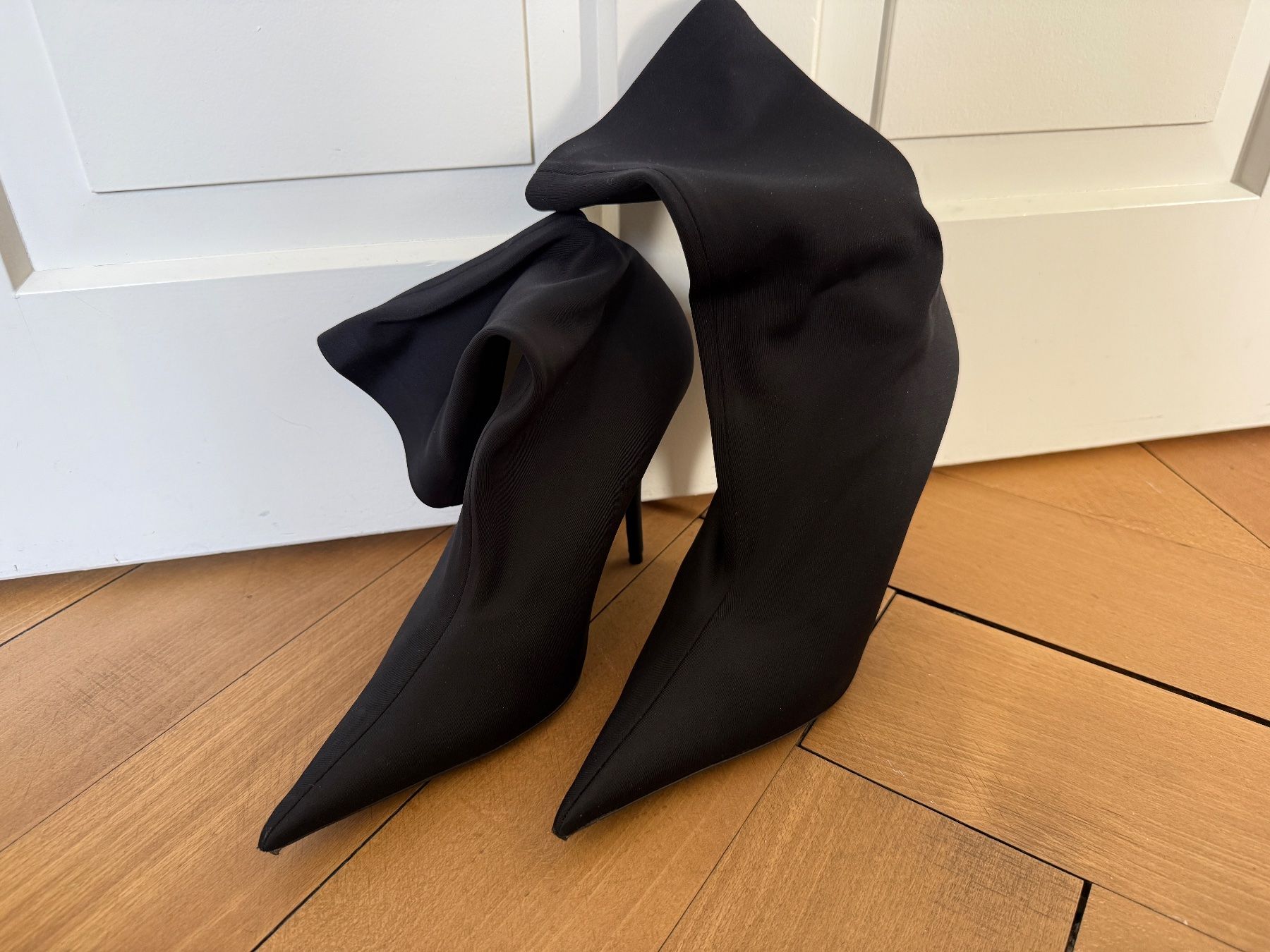 Balenciaga Scarpe da donna: Balenciaga Ankle Boots Knife Gr. 38 – Usato da Zürich venduto da lb6_x22g 1