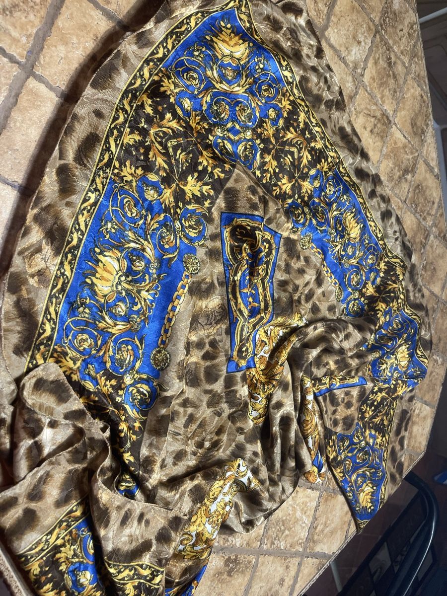 Foulards, Tücher & Schals: Sciarpa fantasia leopardata e barocca blu oro – Neu (gemäss Beschreibung) aus Gordevio von LanaZimm 7