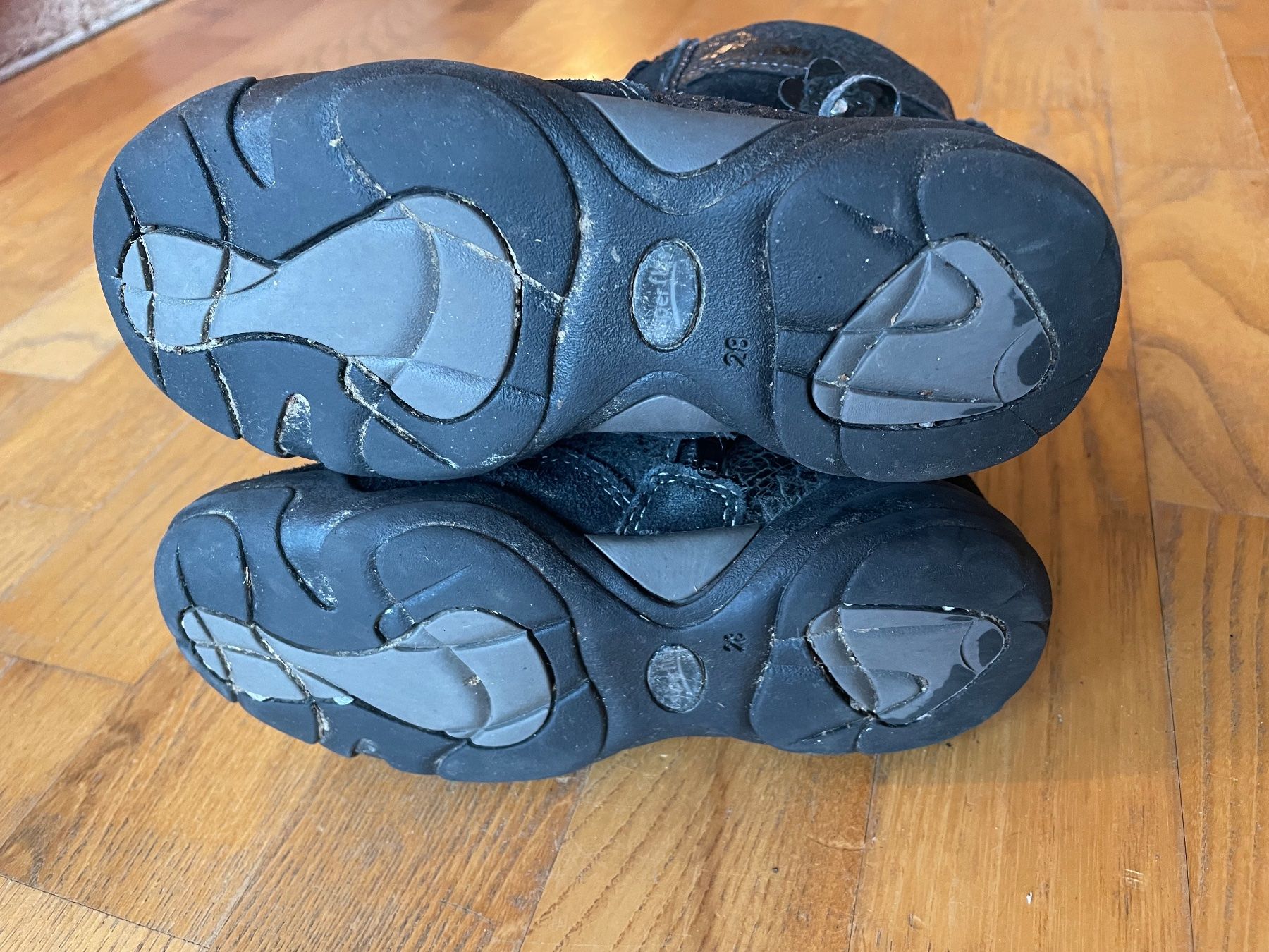 Superfit Schuhe für Mädchen: Winterstiefel Winterschuhe Gr 28 schwarz – Gebraucht aus Aesch ZH von Goonies_1 3
