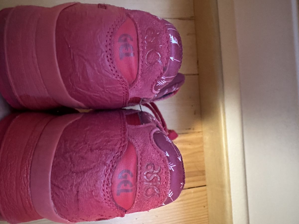 Asics Scarpe da donna: Asics Gel Lyte III Valentines Edition, Red, Gr. 38 – Usato da Engwang venduto da ang_qww8 4