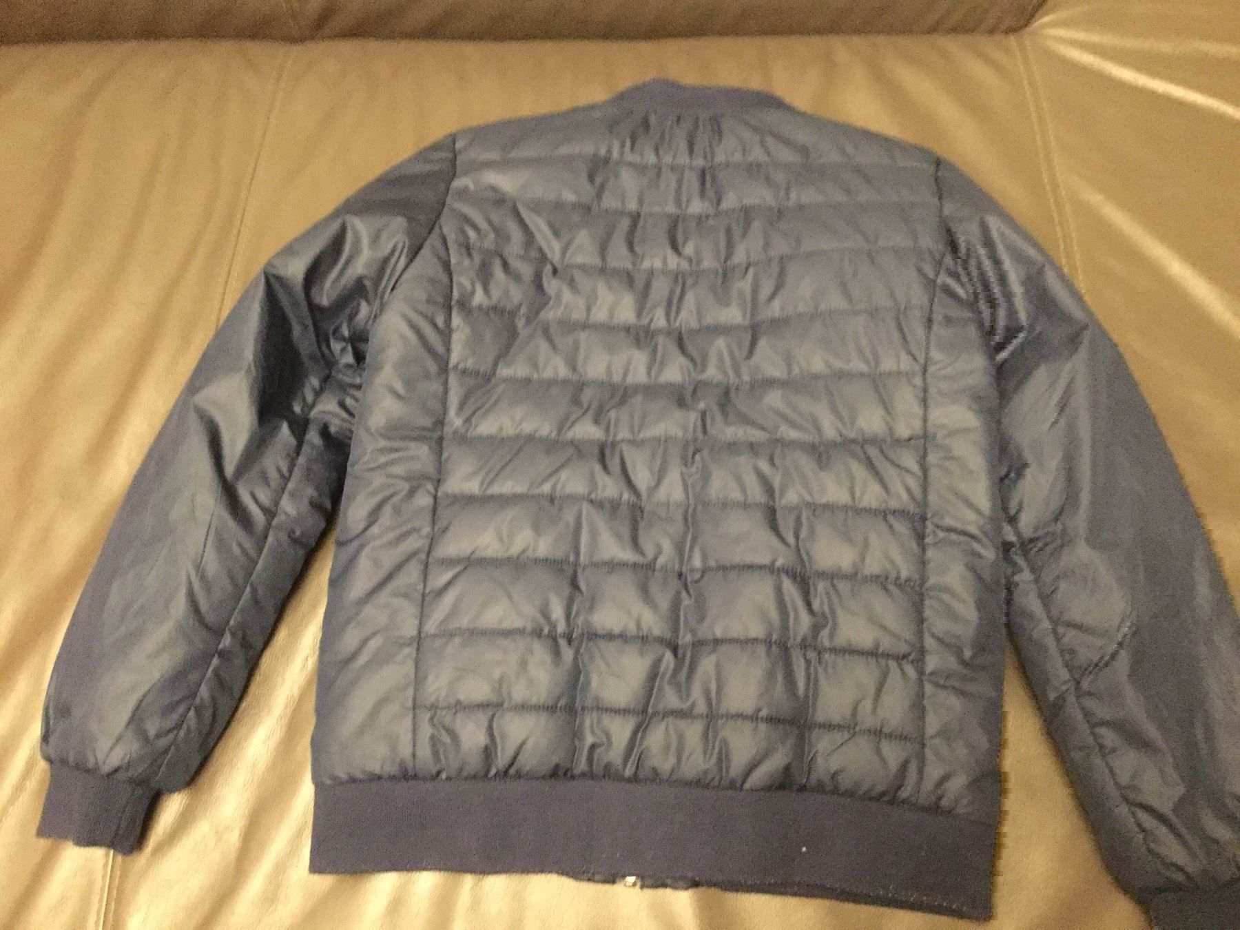 H&M Vestes & Manteaux: Übergangsjacke blau Innenfutter pink – D'occasion à Horw par Benny017 1