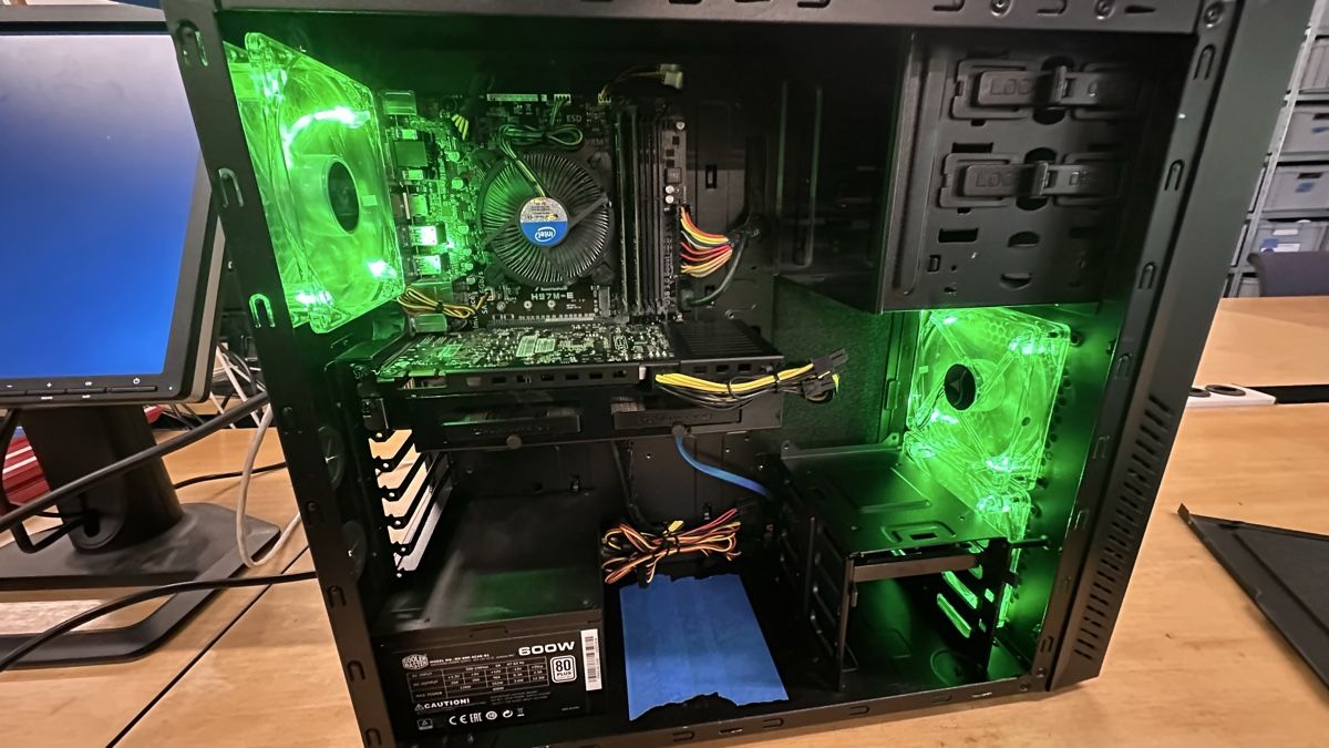 Intel PC: Alter gaming pc – Usato da Hallau venduto da Benaja_T