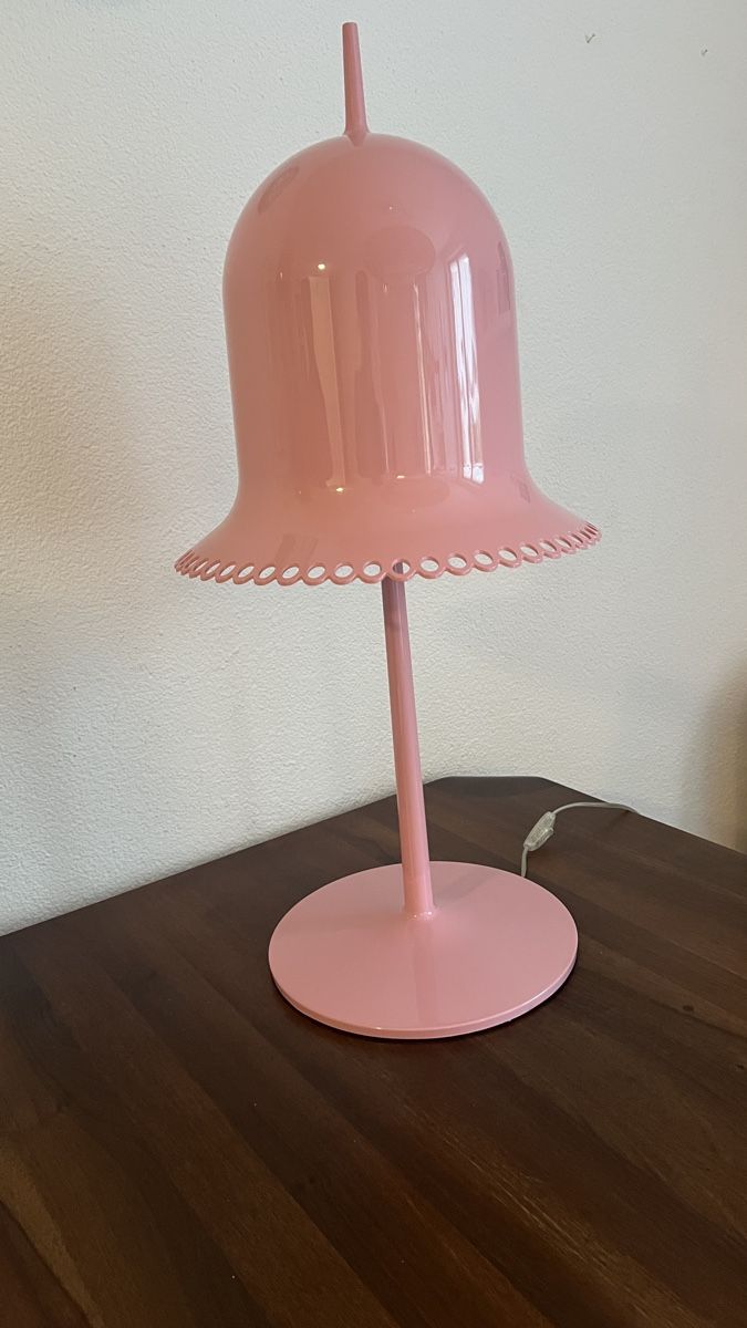 Moooi Lampade: Moooi Lolita pink – Usato da Tagelswangen venduto da Bomu 1