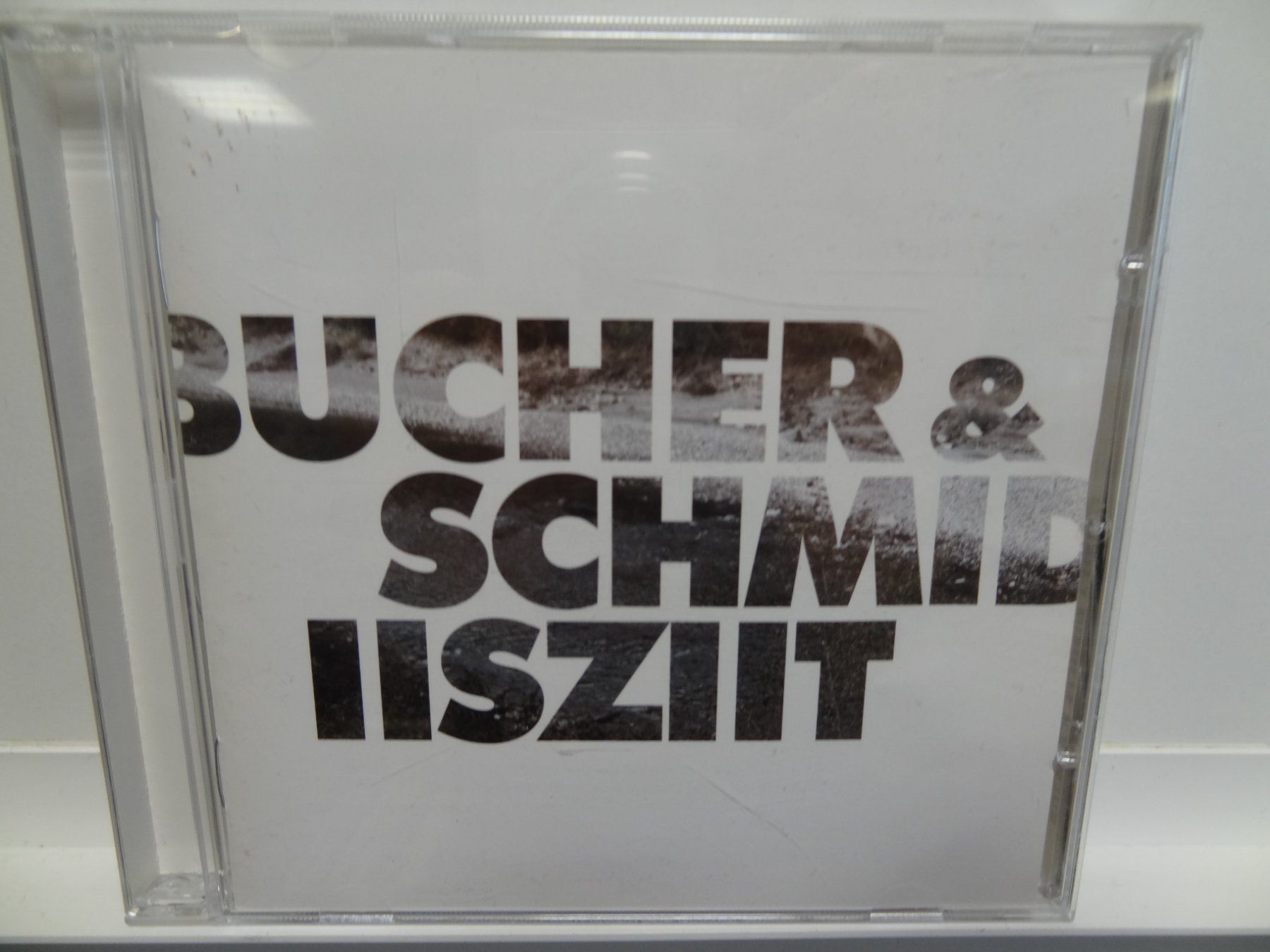 CDs: Bucher&Schmid - IISZIIT CD -  Schweizer Rap! – Gebraucht aus luzern von musicandart