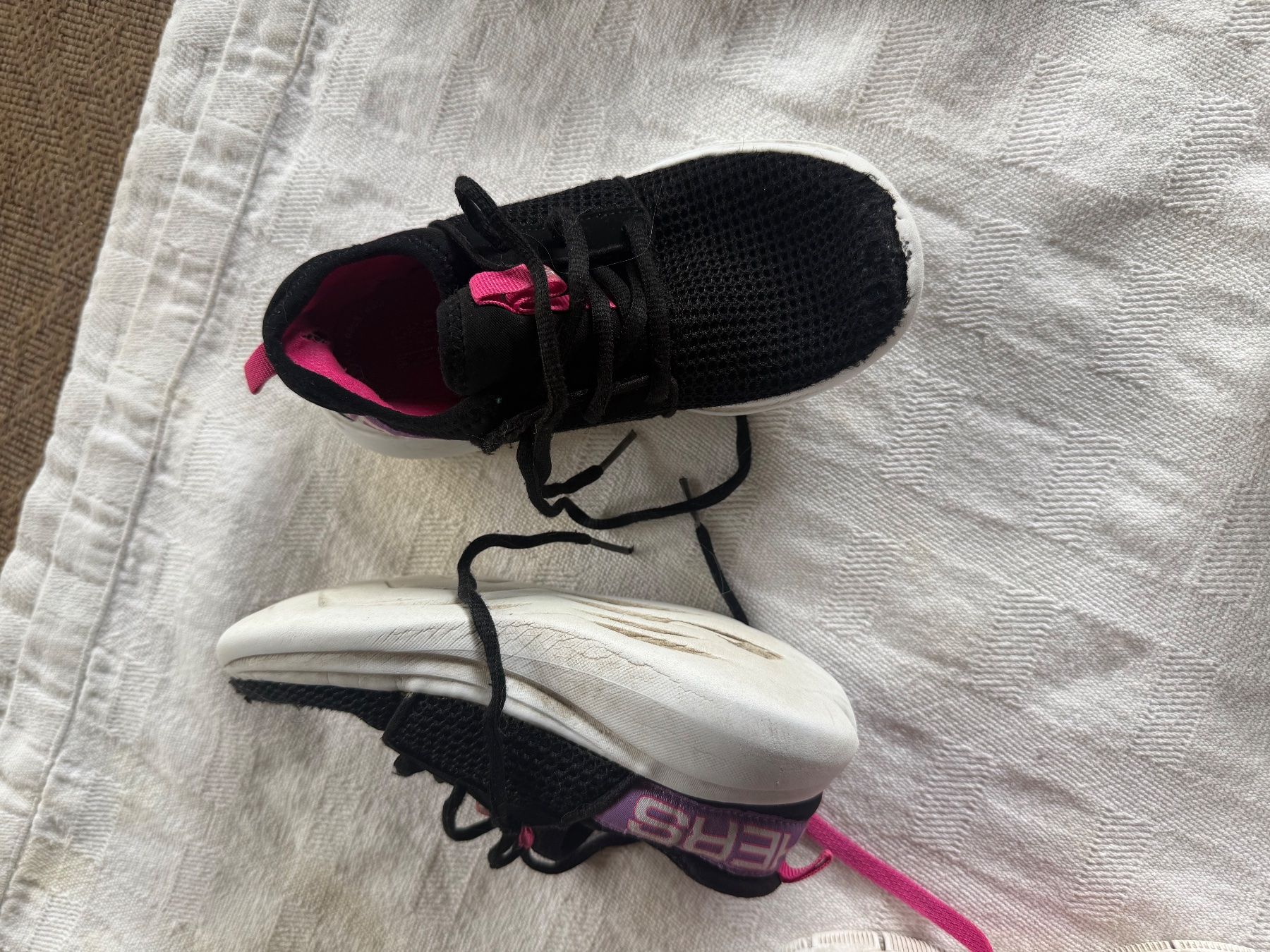 Skechers Schuhe für Mädchen: Shoes size 31 – Gebraucht aus Schindellegi von hor_ll8f 6