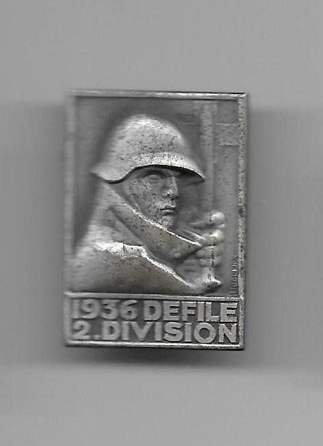 Medaglie: milit. Abzeichen Defilé der 2. Division 1936 – Usato da Nidau venduto da Polebloe
